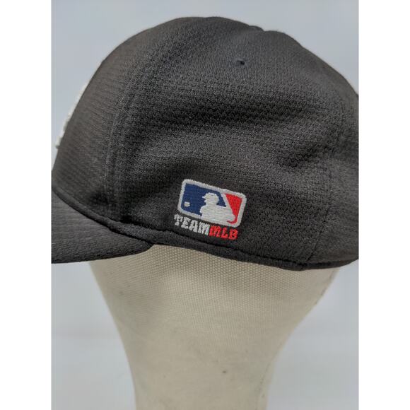 Team MLB Chicago White Sox Strapback Hat OSFM Black Embroidered Logo OC Sports - Picture 5 of 11
